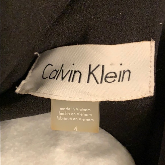 Calvin Klein size 4 black button jacket - Picture 4 of 5